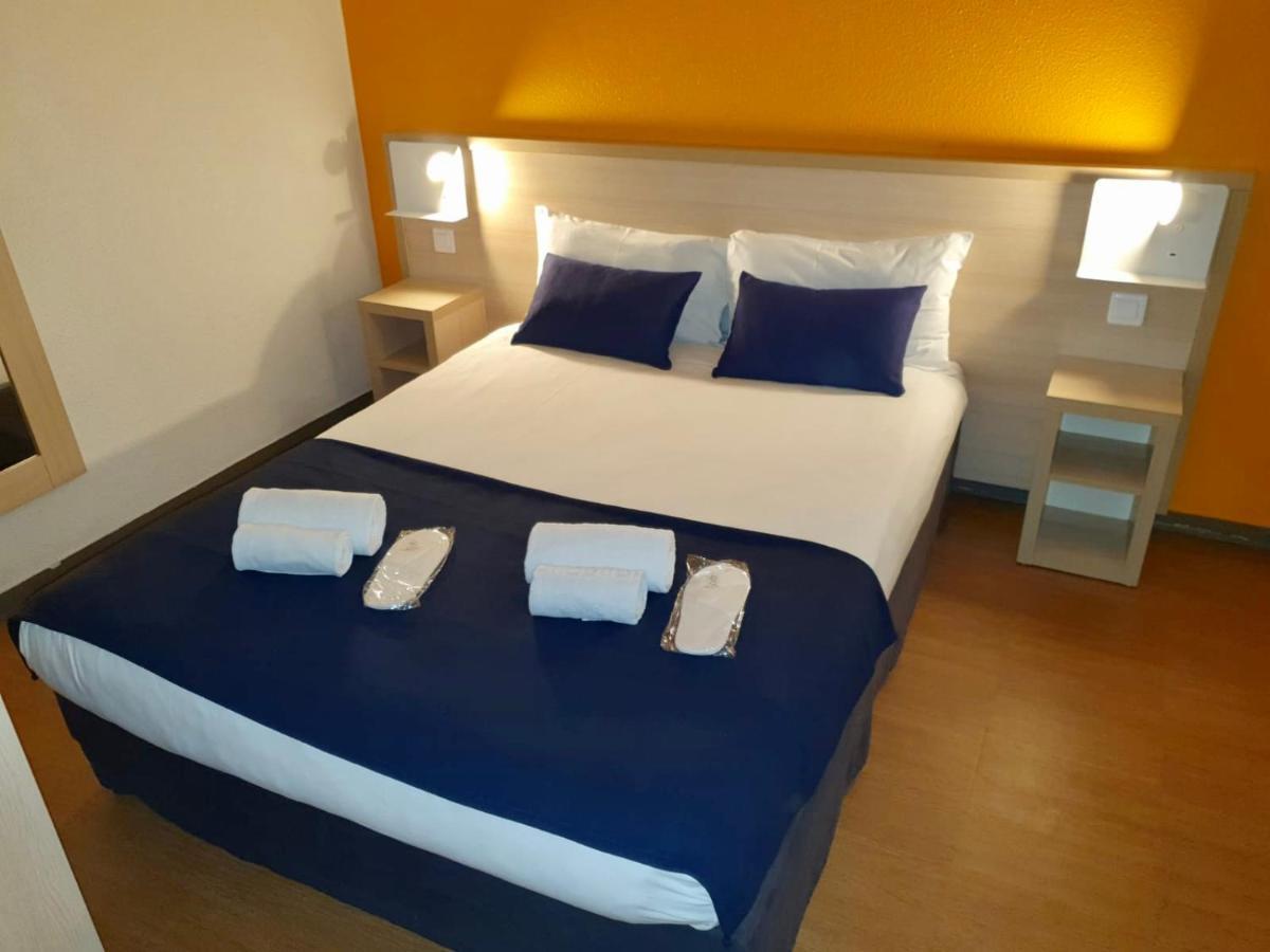 Budget Hotel Melun Sud - Dammarie Les Lys Exteriör bild