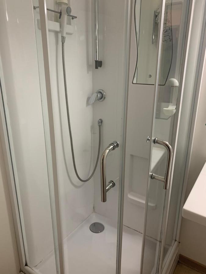Budget Hotel Melun Sud - Dammarie Les Lys Exteriör bild
